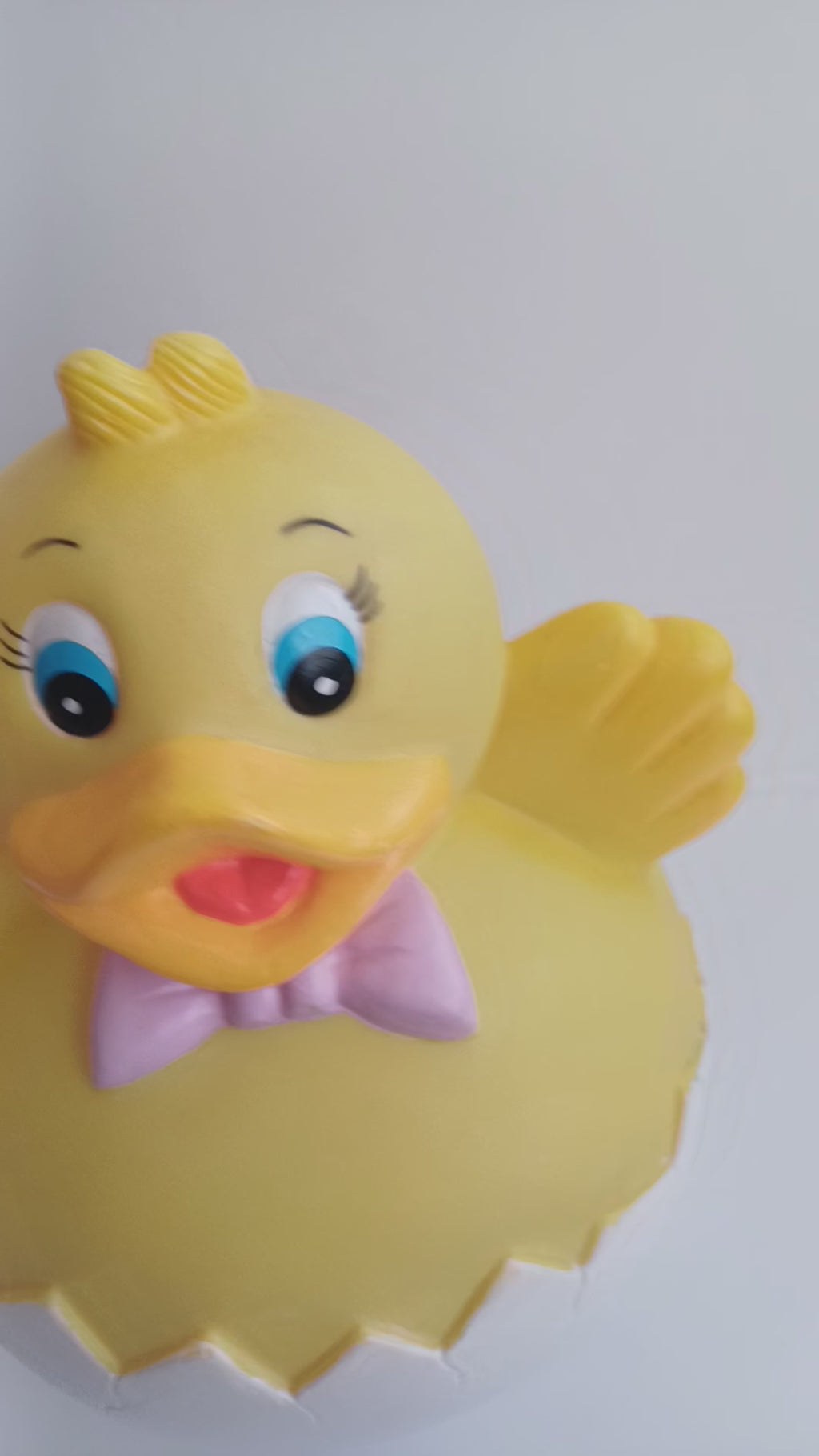 Jouet Culbuto poussin vintage dans son oeuf (Années 80)