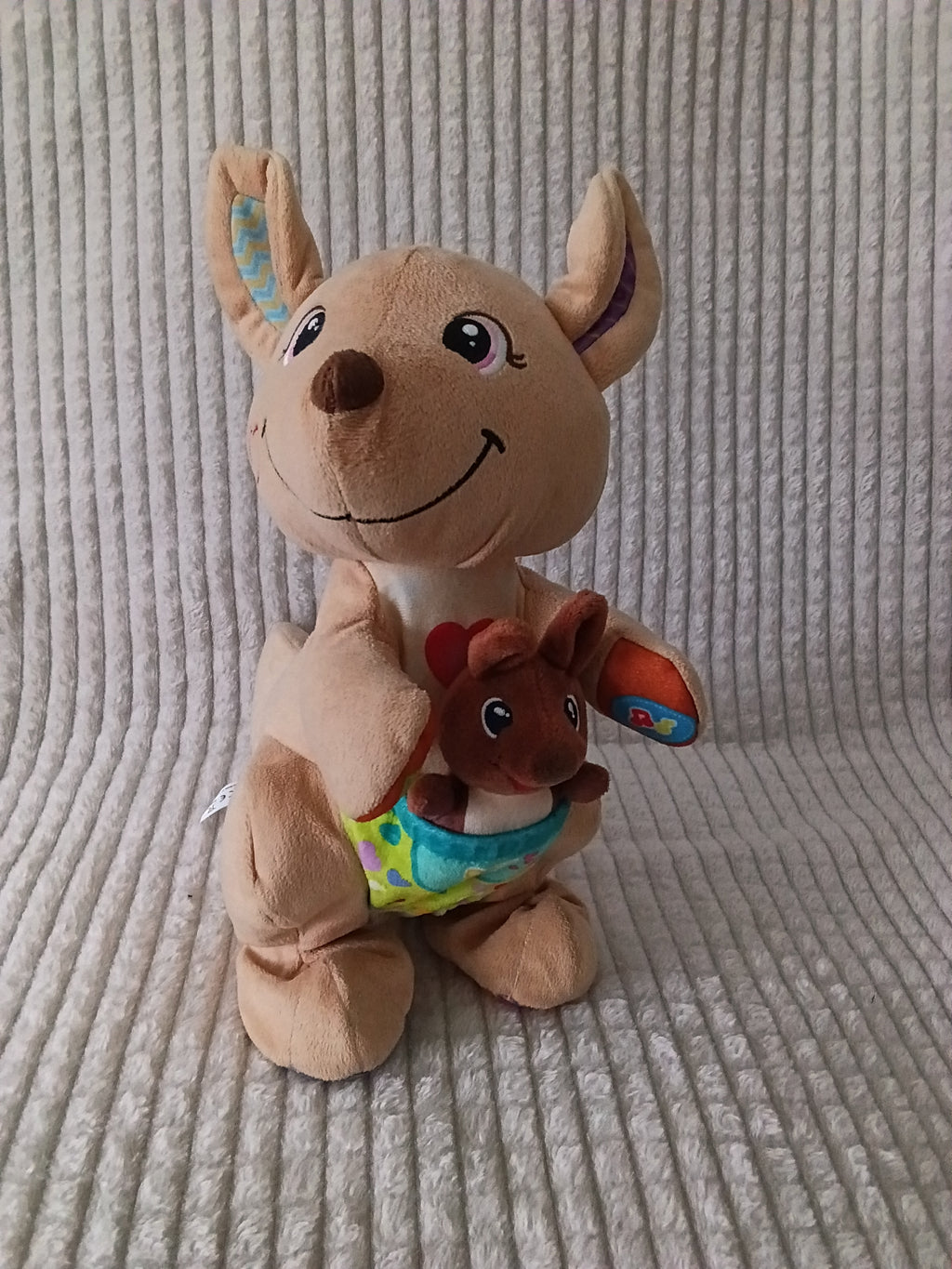 Maman Kangou- Love et son bébé