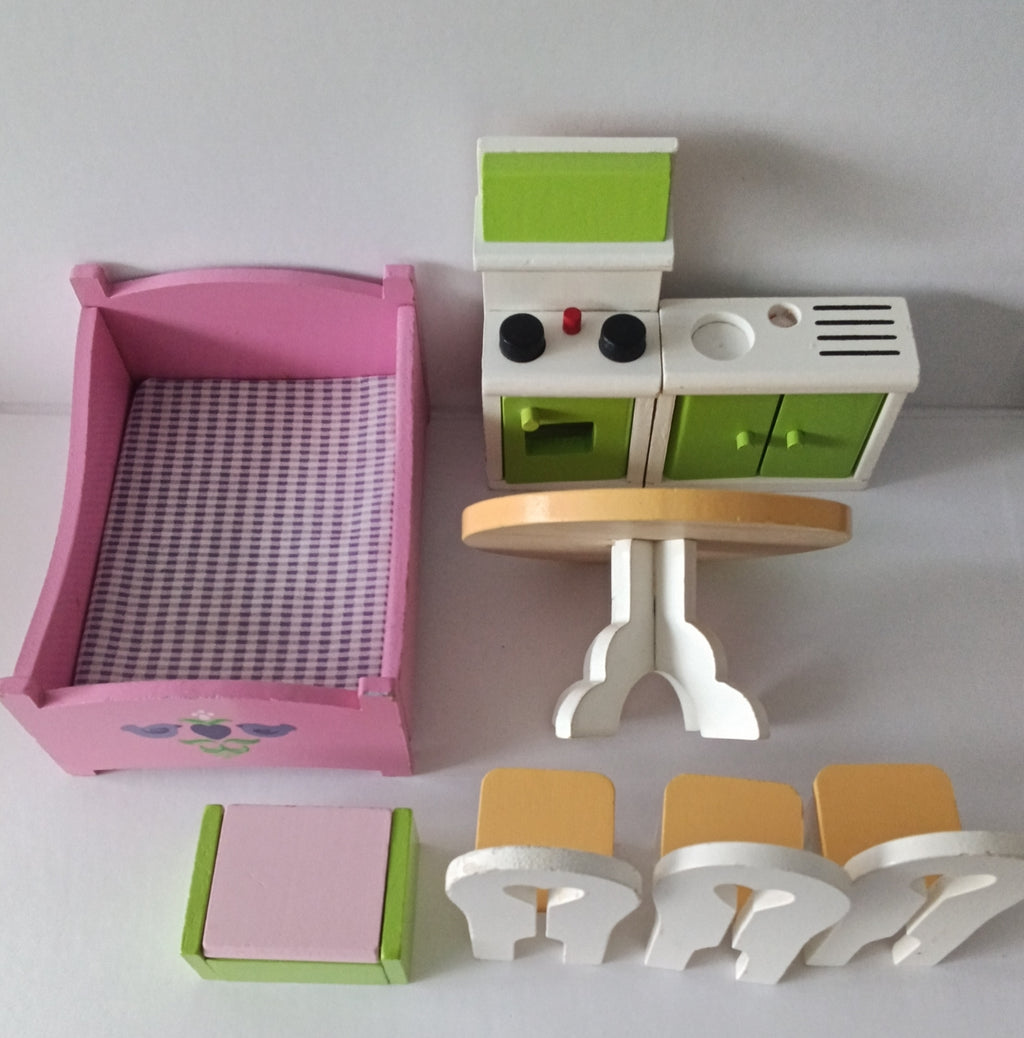 Ensemble de meubles en bois pour maison de poupées