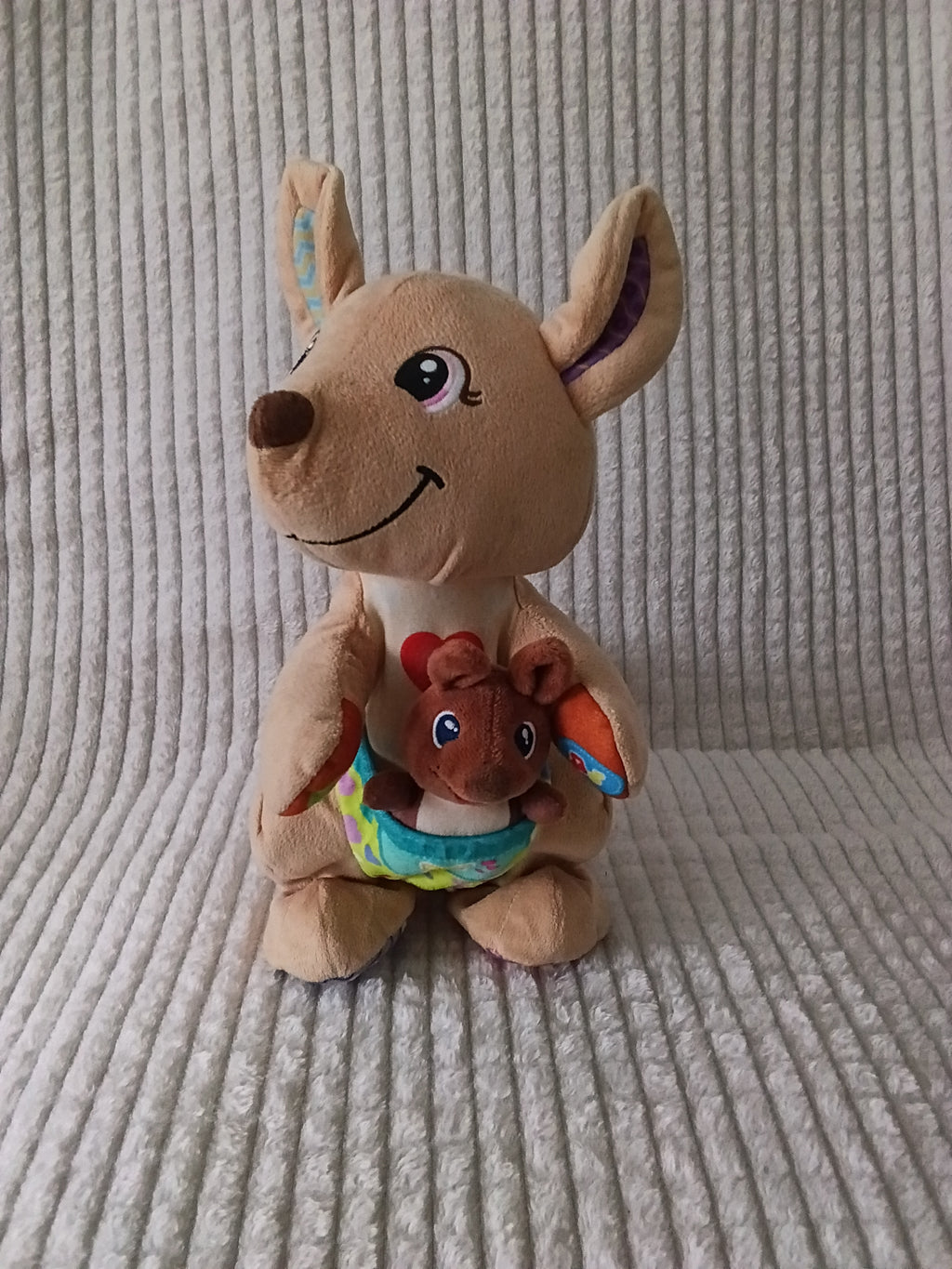 Maman Kangou- Love et son bébé