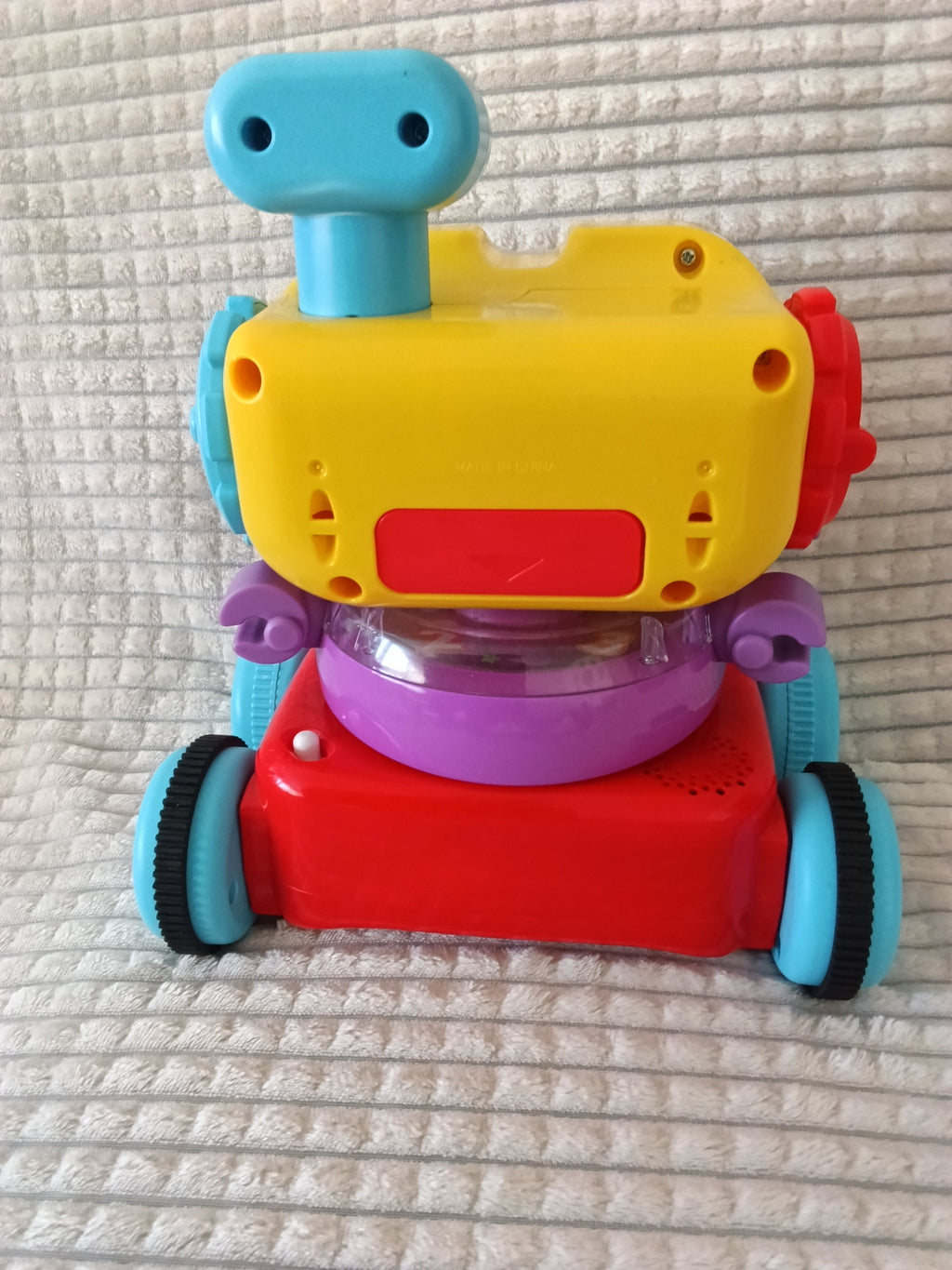 Robot d'éveil 4 en 1