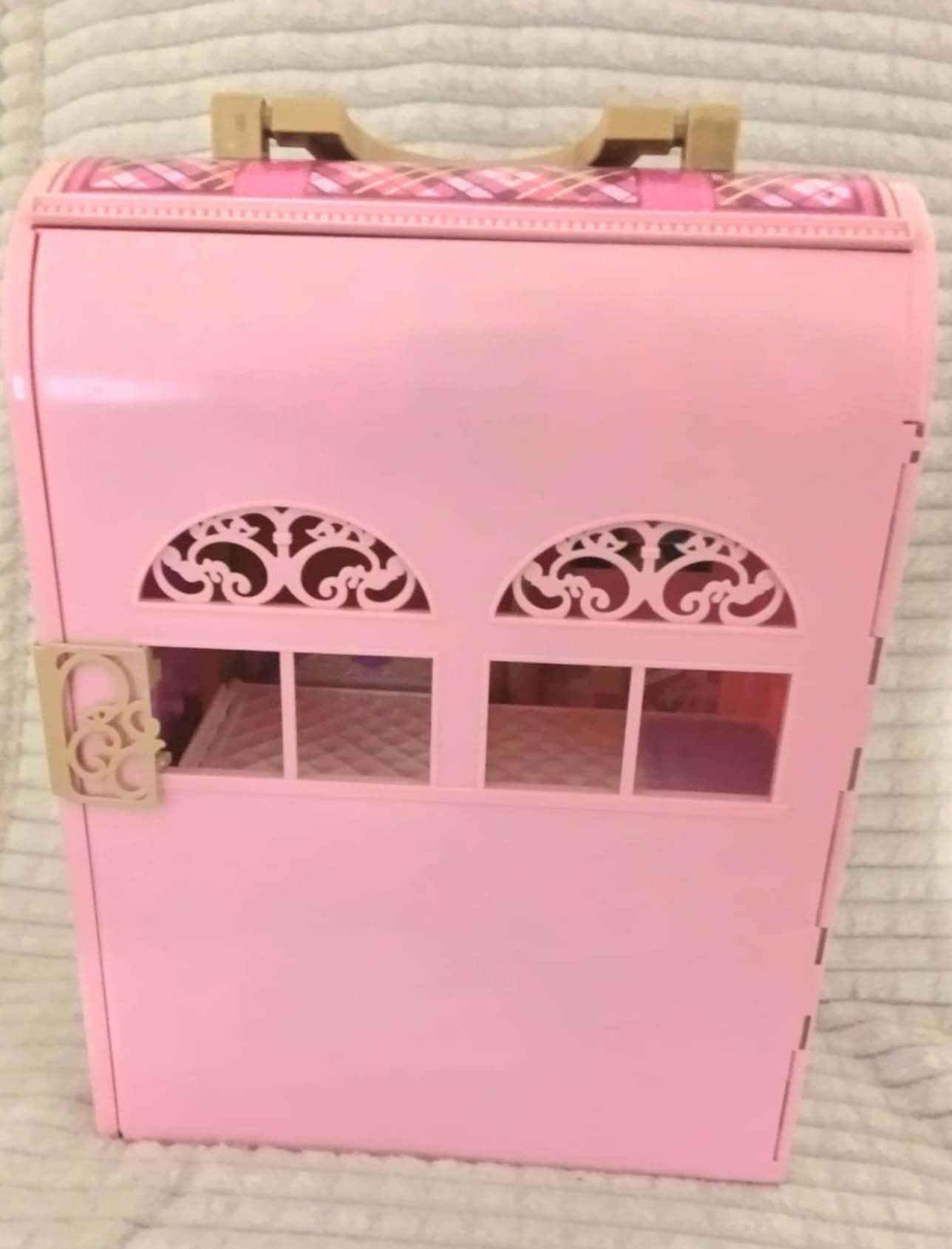 Valisette chambre magique barbies