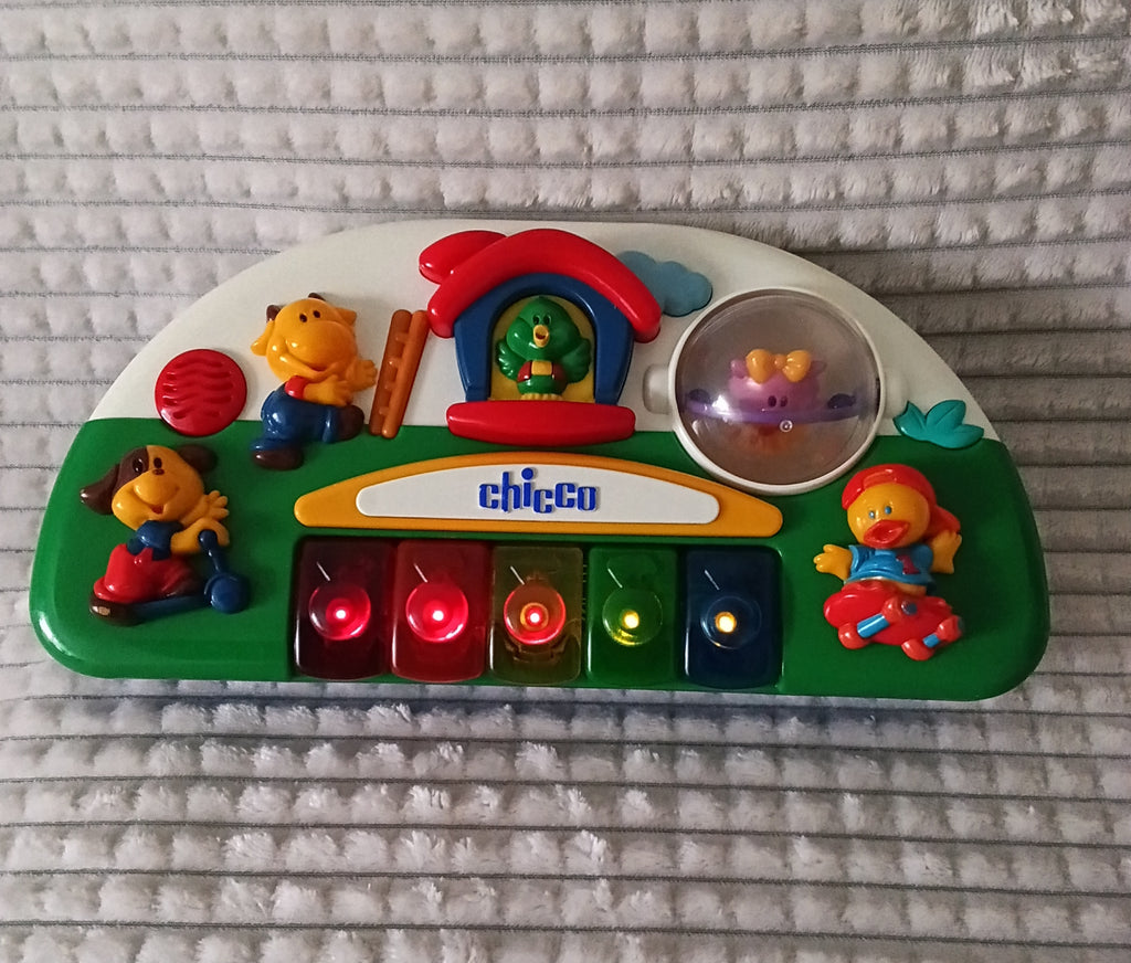Piano musical bébé