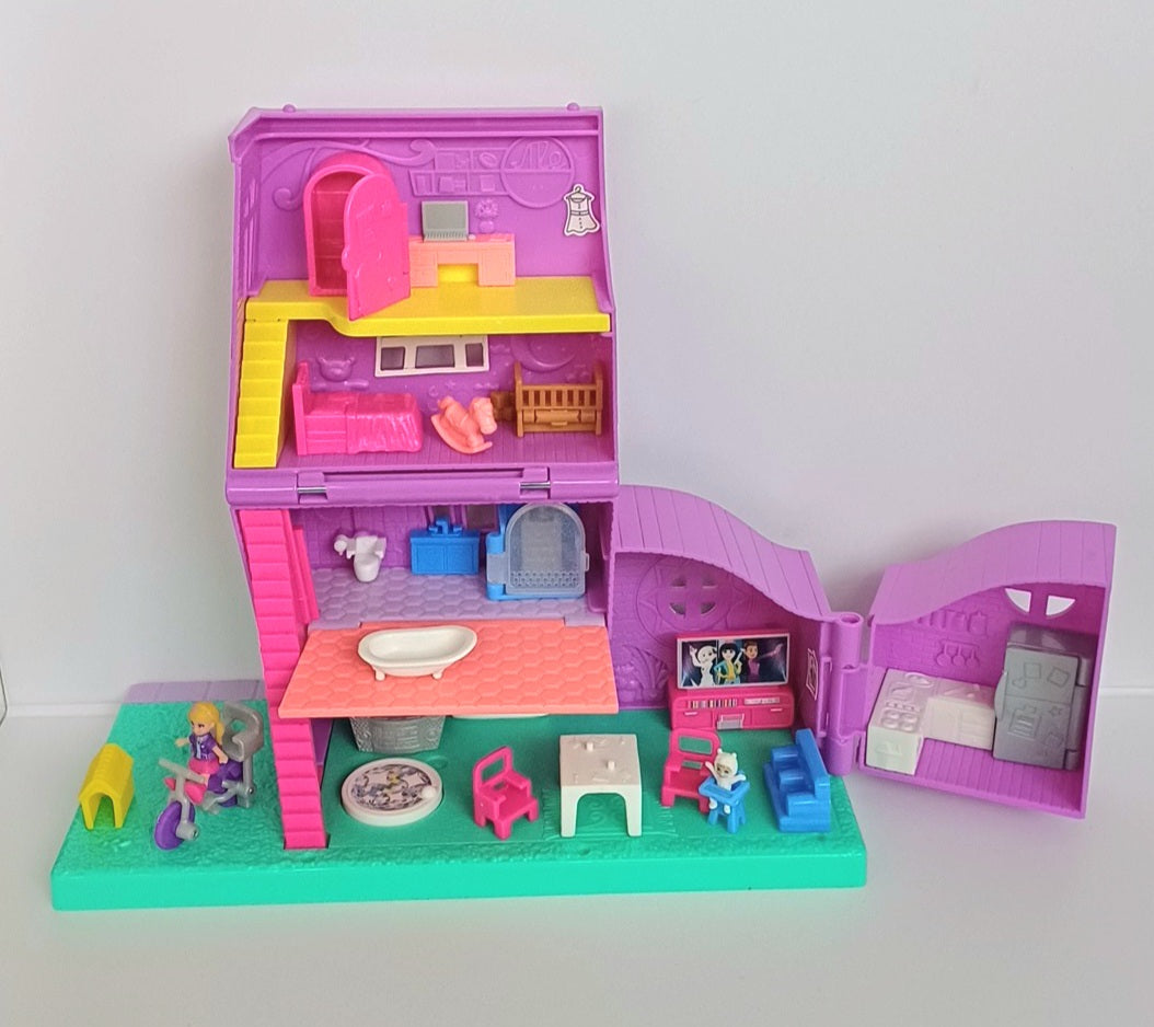 Polly Pocket Pollyville